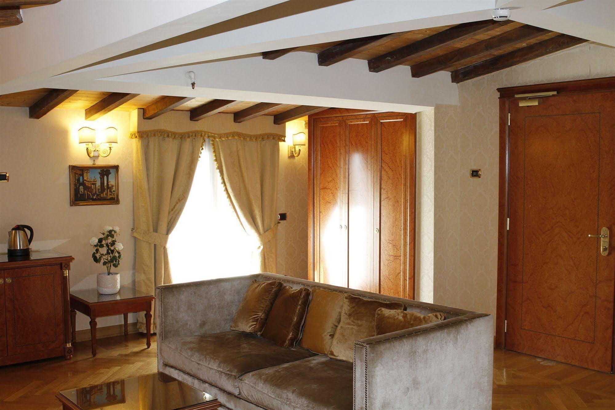 Hotel Villa Pinciana Roma Esterno foto
